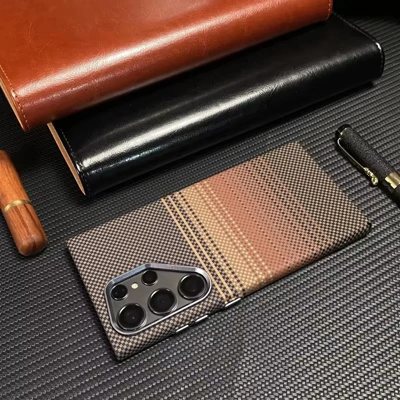 

Phone case For Samsung Galaxy S24 S23 S25 Ultra Plus Carbon Fibre Texture MagSafe Magnetic Wireless Charging PC Shockproof Cover