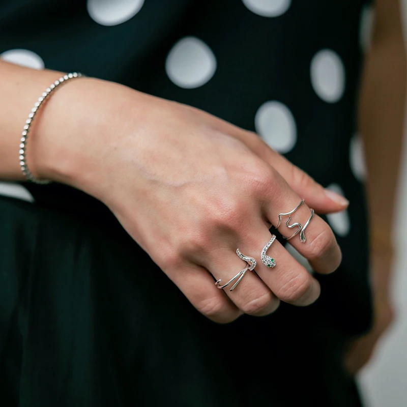 Anillos con forma de serpiente para mujer, anillo de Animal Simple, anillo de dedo de moda, joyería fina, regalo para mujer, accesorios de fiesta