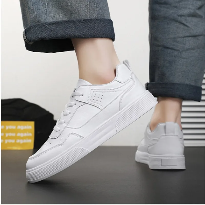 Sneaker da uomo Scarpe con fondo piatto stile britannico Scarpe da ginnastica casual traspiranti Calzature da corsa da passeggio impermeabili Scarpe vulcanizzate