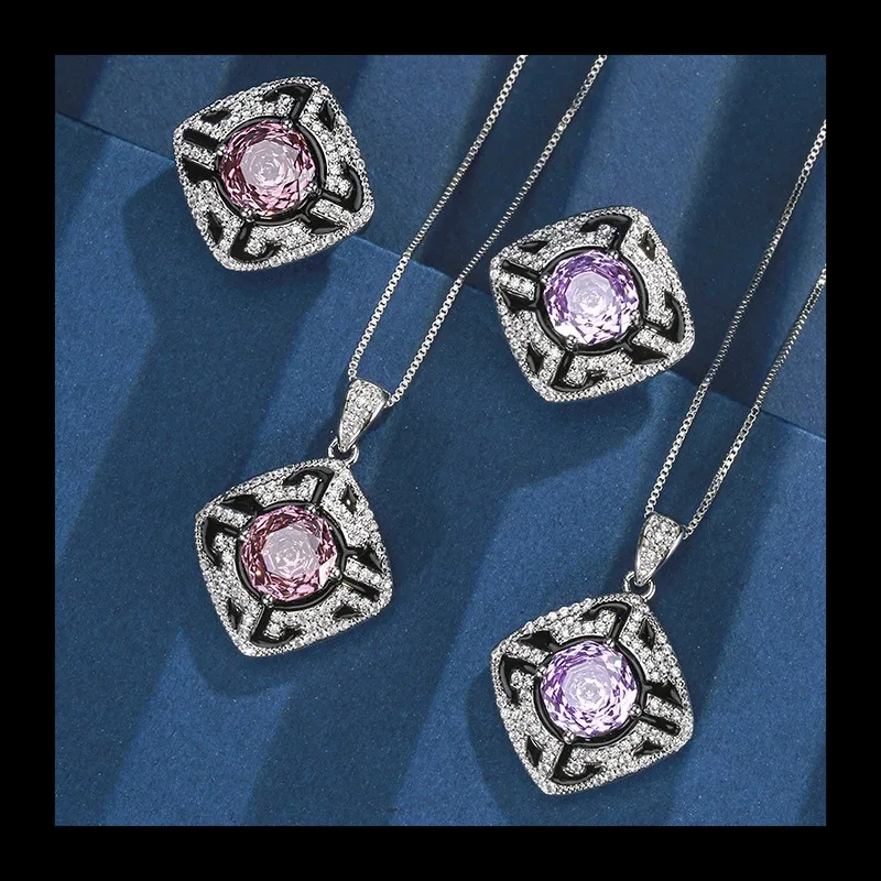 

Новинка 2023 года, ювелирные изделия Zhuang Shengsheng, медная подошва, позолоченная розовая огранка, круглый темпераментный легкий роскошный женский костюм 10 мм