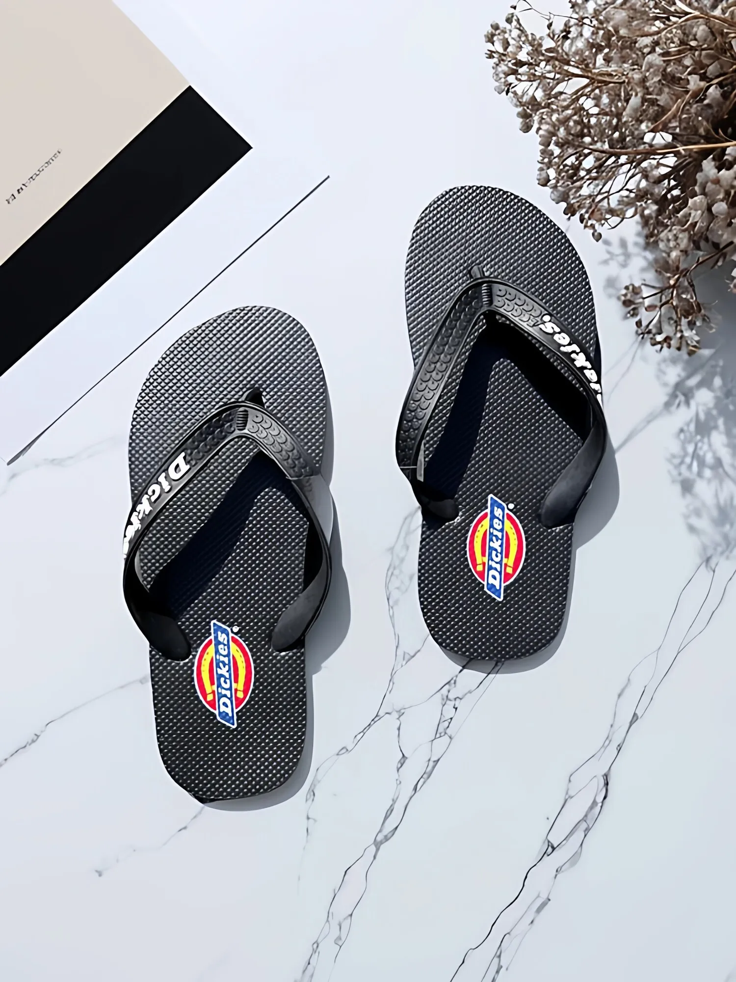 Dickies Flip Flops Summer Non Slip Beach Sandals Breathable Outdoor Couple Unisex