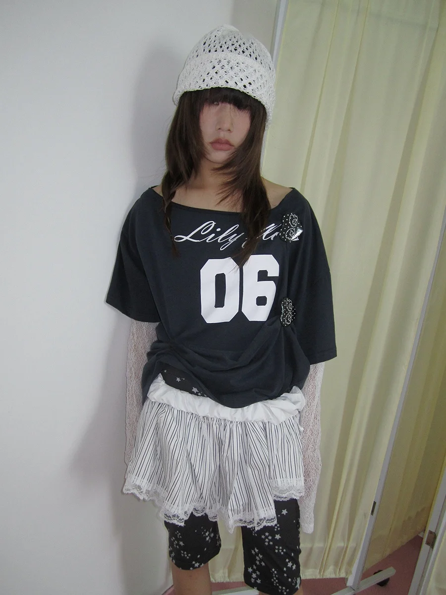 

Korean Sle Letter Print Splice Lace oulder T-irt Women's Summer New Design Breathable ort Sve Casual Loose Fit
