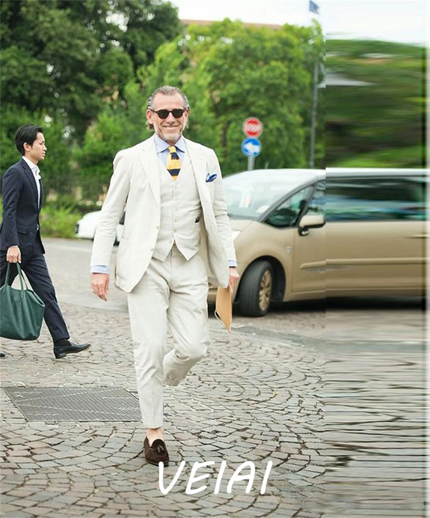 

CustomizedIvory Linen Men Suits 2021 Summer Wedding Groom Wear Tuxedos 3 Pieces (Jacket+Pants+Vest) Bridegroom Suits Best Man Bl