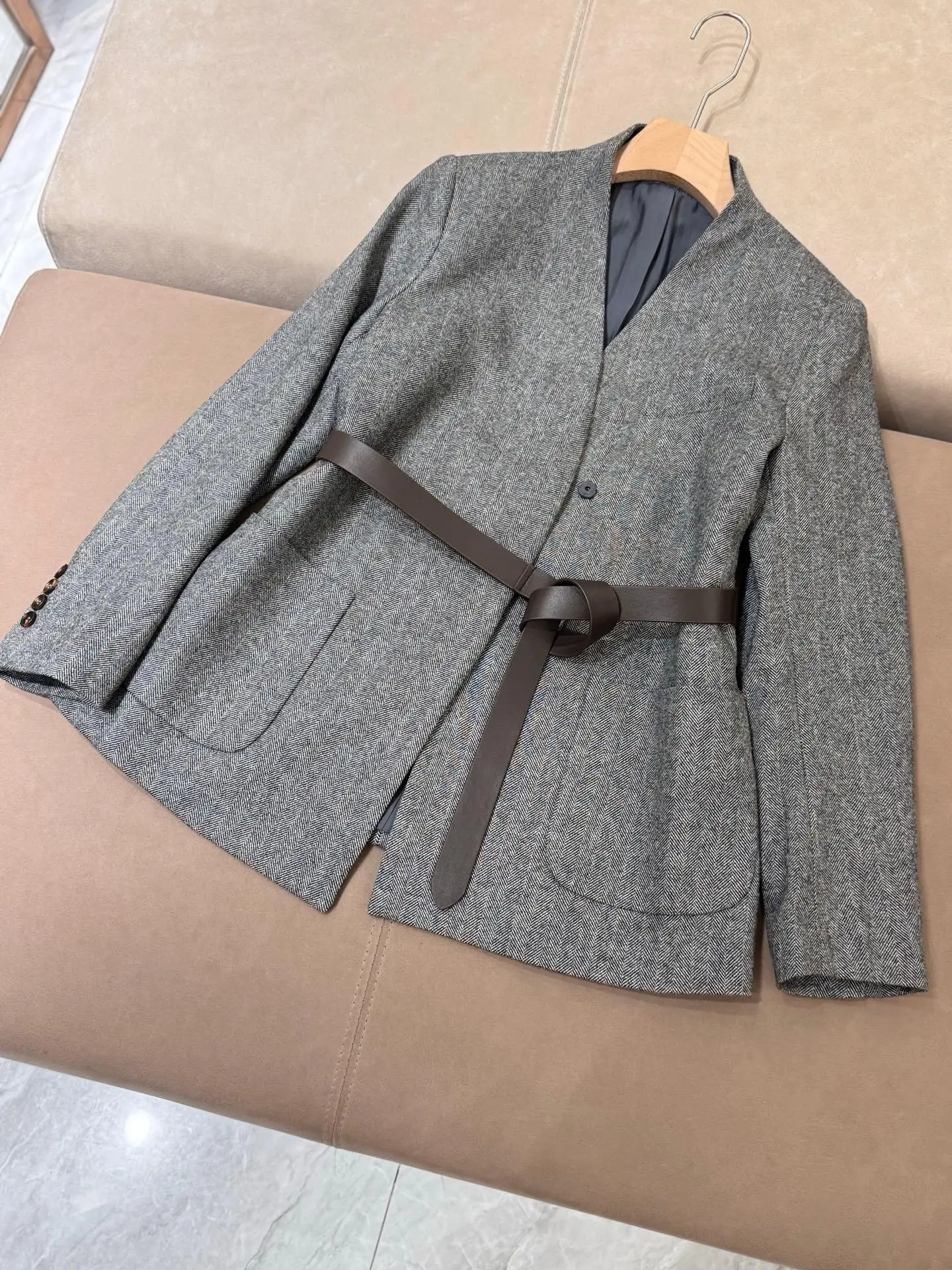 Women's luxurious autumn fashionable casual herringbone wool suit