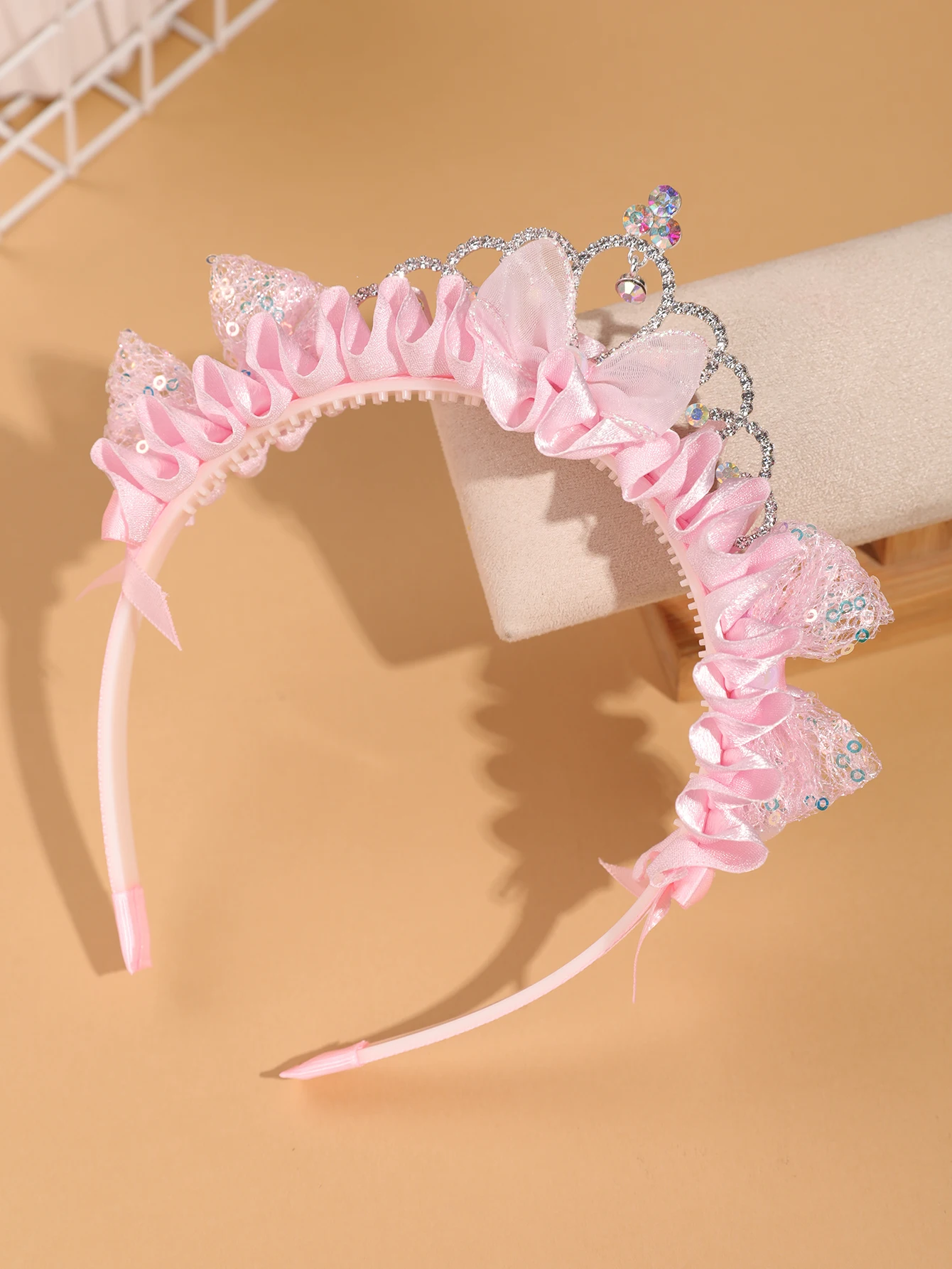 Kinder-Haarreif mit rosa Prinzessinnenkrone – Haarreif mit Pailletten-Katzenohren und Schleife für kleine Mädchen – Kopfschmuck für Geburtstagsfeiern und Aufführungen – Detail 3