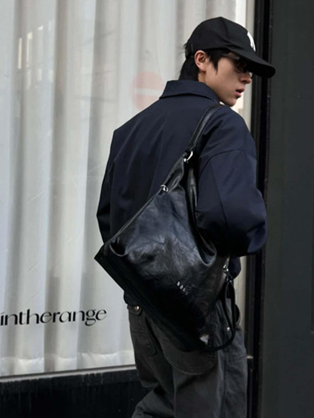 NIN Retro Single Shoulder Tote Bag PU Leather Soft Commuter Bag for Men Casual Handbag Crossbody Bag Korean Style Pure Color