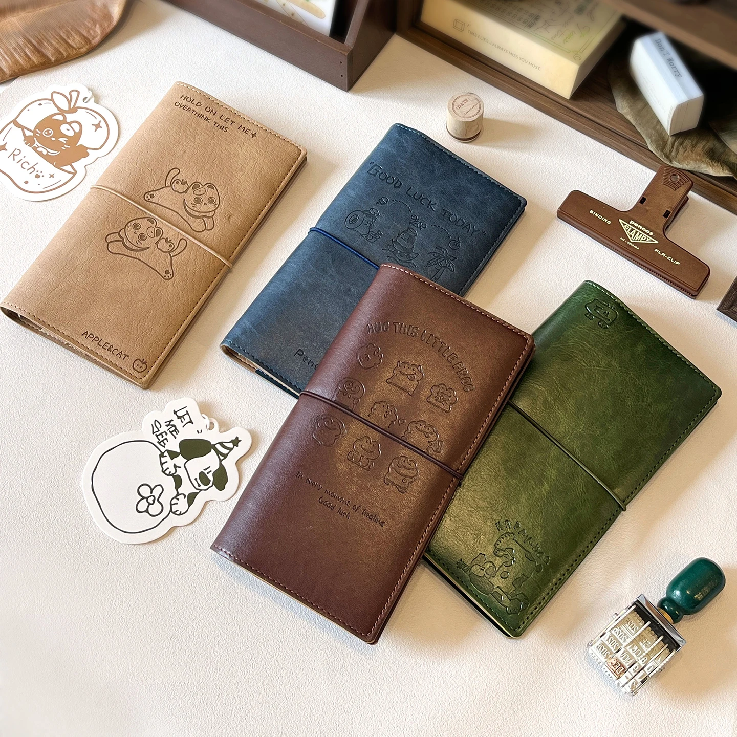 

Chaoyu Retro Leather Strap Tn Notebook High-Value Travel Portable Journal Notebook Loose-Leaf Notebook