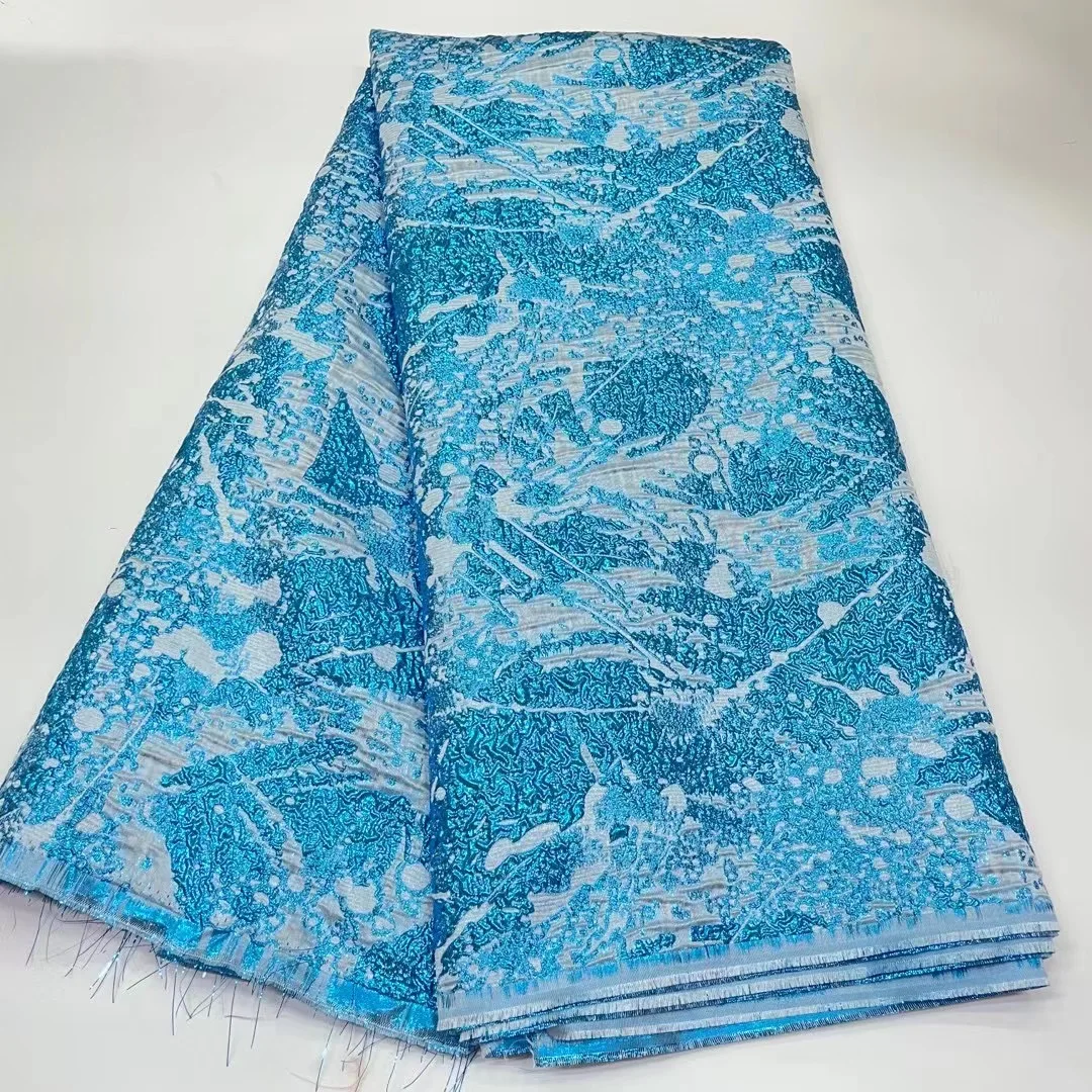

Latest Gilding African Lace Fabric 2022 High Quality French Brocade Jacquard Lace Fabric for Nigerian Woman Party Dress LJK22133