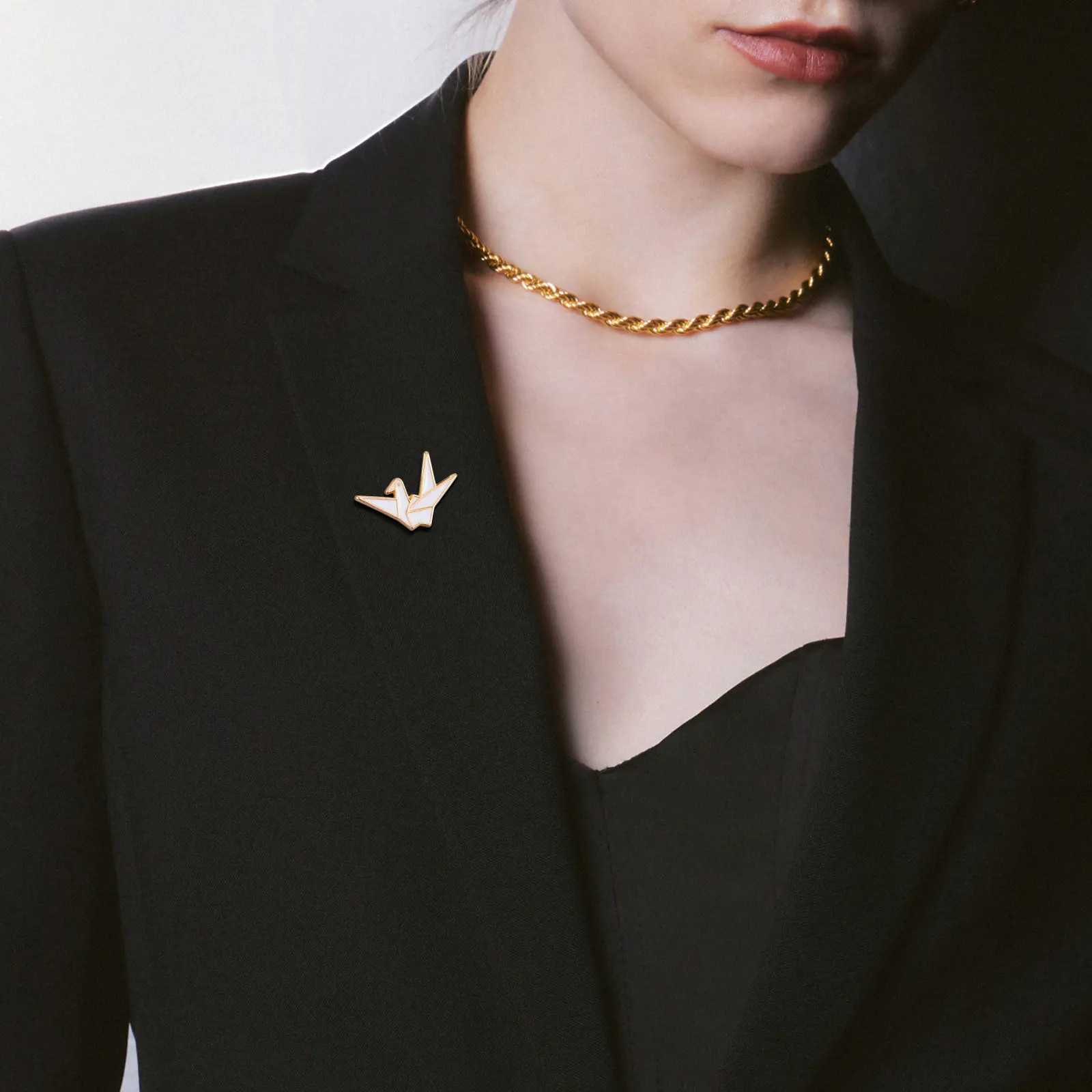 4Pcs Origami Crane Brooch Pins Zinc Alloy Cute Cartoon Lapel Brooches for Women Fashion Accessories Scarf Shawl Backpack Bag