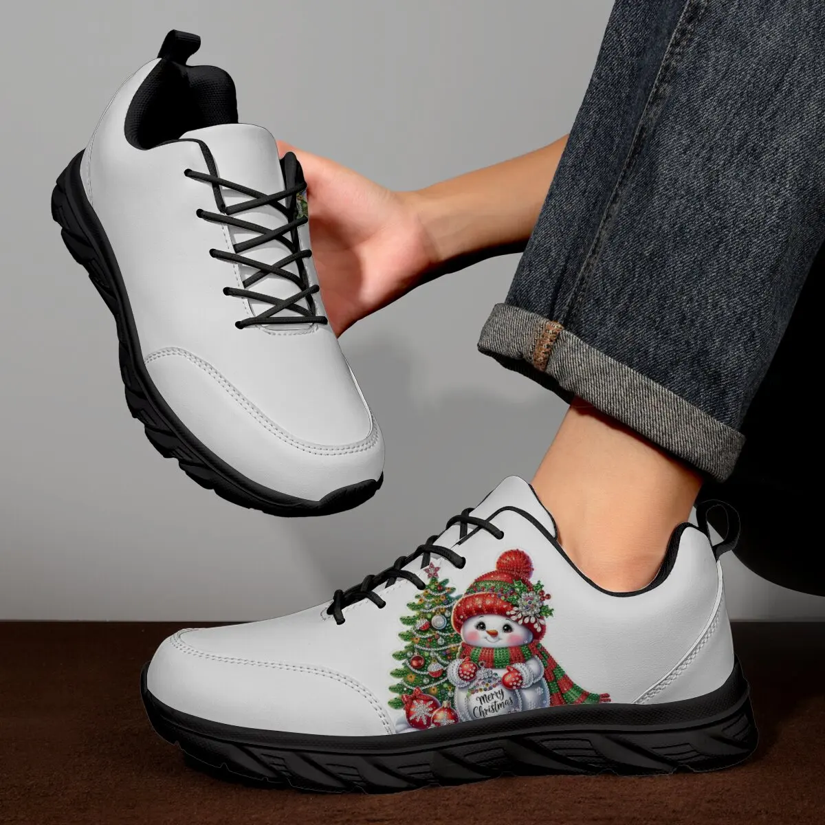 

New Fashionable Printed Personalized Hollowed-out Two-color Soft-soled Lace-up Large-sized Couple Custom Casual Sports Shoes