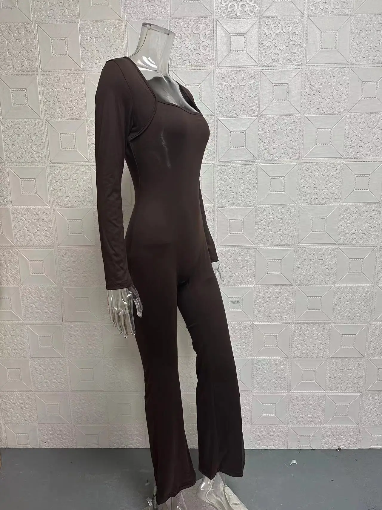 

Высокоэластичный комбинезон с квадратным воротником, широкими штанинами, женский комбинезон с длинными рукавами, притягивающий талию и подтягивающий талию