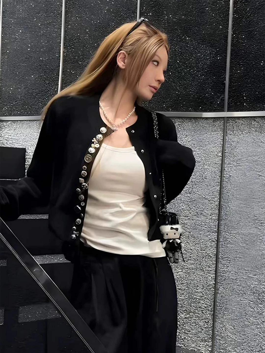 Cardigan Aperto Bla ort per Donna, Elegante e Personale, Nuovo Arrivo Invernale, Top Lavorato a Maglia con Bottoni in Stile Francese...