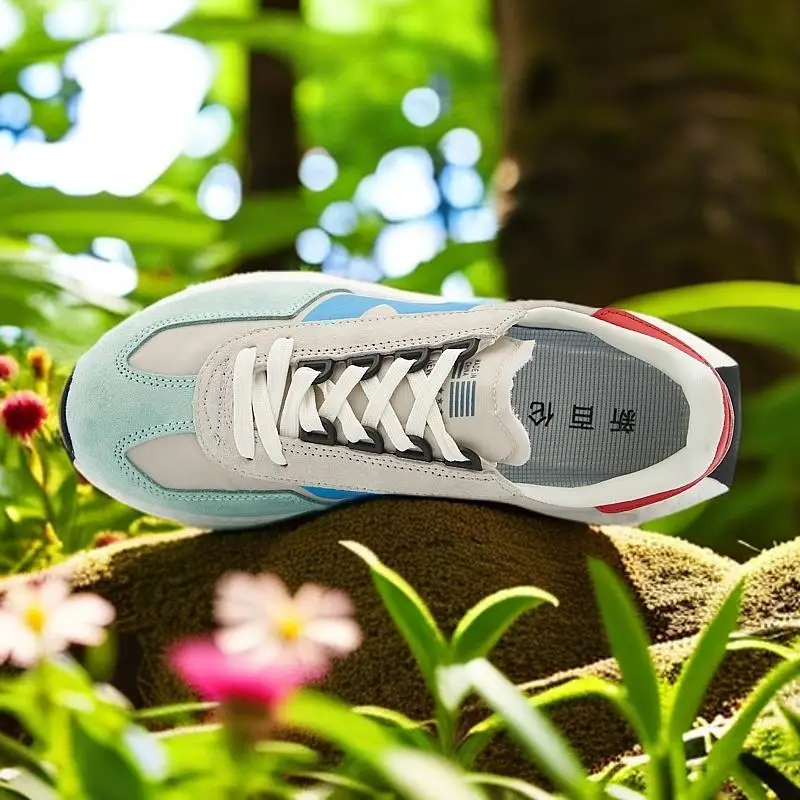 

Retro Rendezvous: Couples' Platform Dad Shoes — Lightweight & Boosted for Ultimate Comfort