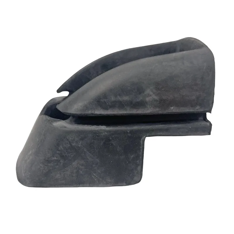 

L201898 Резиновое стопорное кольцо накладки заднего стекла для John Deere 6R2304 6120R