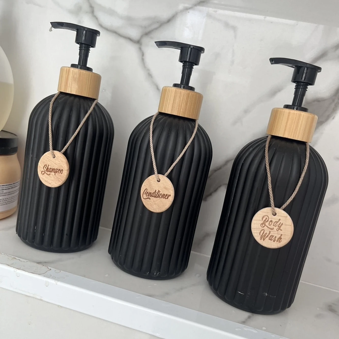 3Pcs Shampoo and Conditioner Bottle Dispenser with Tags Matte Black Lotion Body wash Dispenser for Bathroom Shower