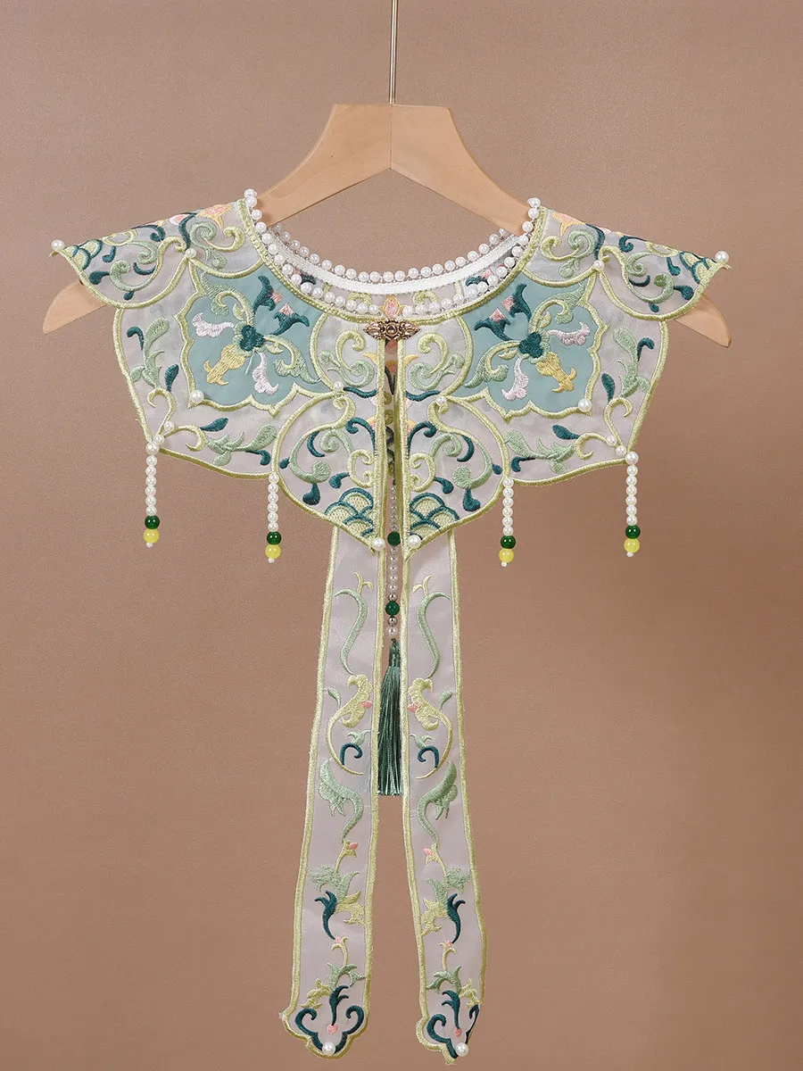Chinese Traditional Hanfu Embroidered Green Cloud Collar Pearl Beaded Tassel Detachable Fake Collar With Ribbons For Photo Shoot