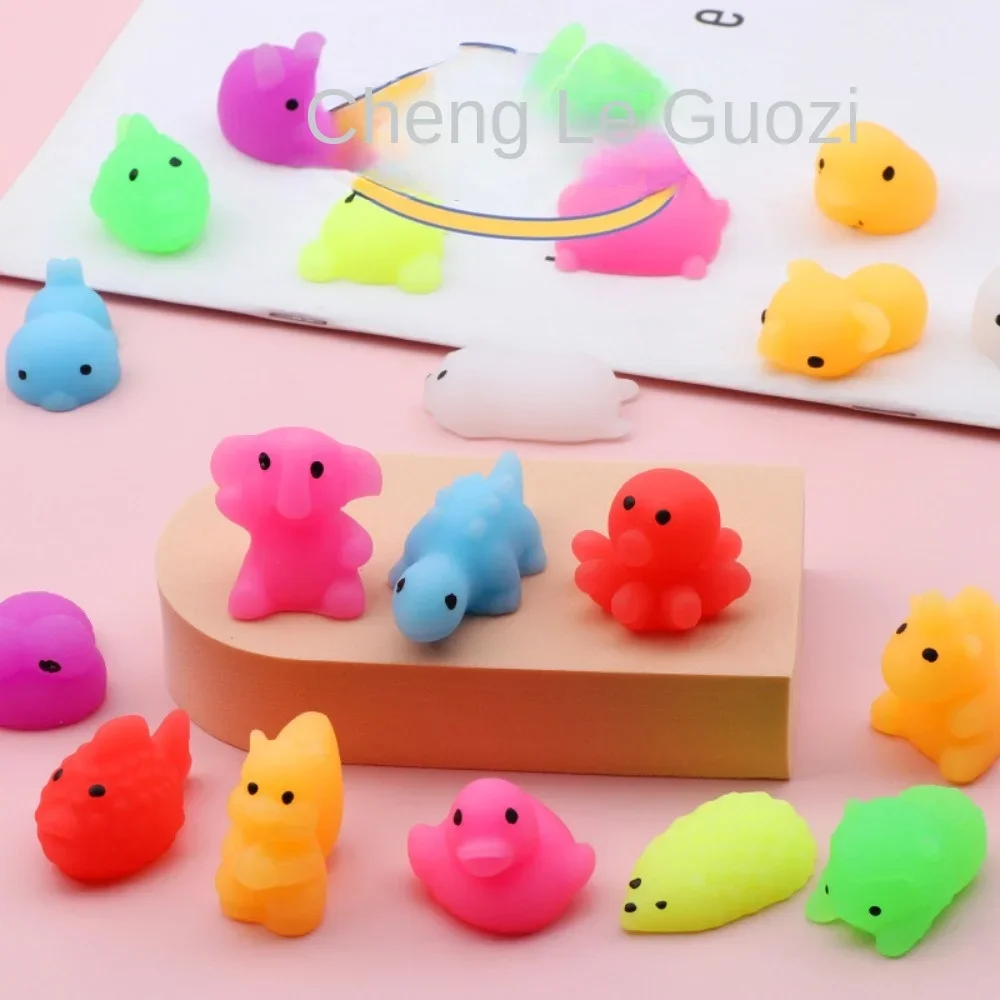 24/36 Pcs Fun Decompression Squeeze Animal Toy Children\'s Birthday Party Gift Pinata Candy Bag Filler Christmas Carnival Gift