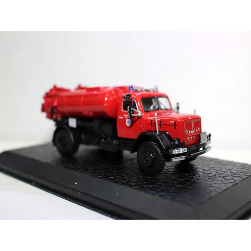 1/72 escala Magirus Deutz 126 D motor de bomberos tanque de agua modelos de aleación colección de juguetes para niños adultos regalo de recuerdo pantalla estática