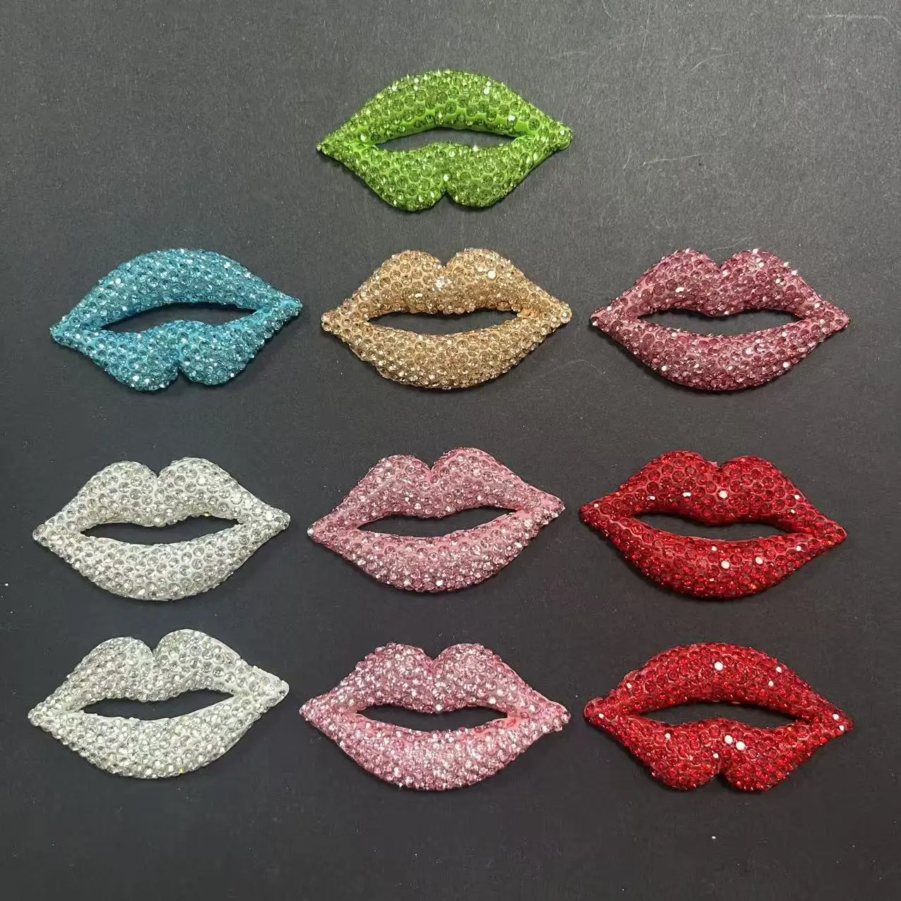 

Массовая поставка, 10 шт., разноцветные роскошные блестящие бриллиантовые банты для губ, вишня, звезда, сердце, сумка для денег, знак доллара, мусорный чехол, украшения, подвески