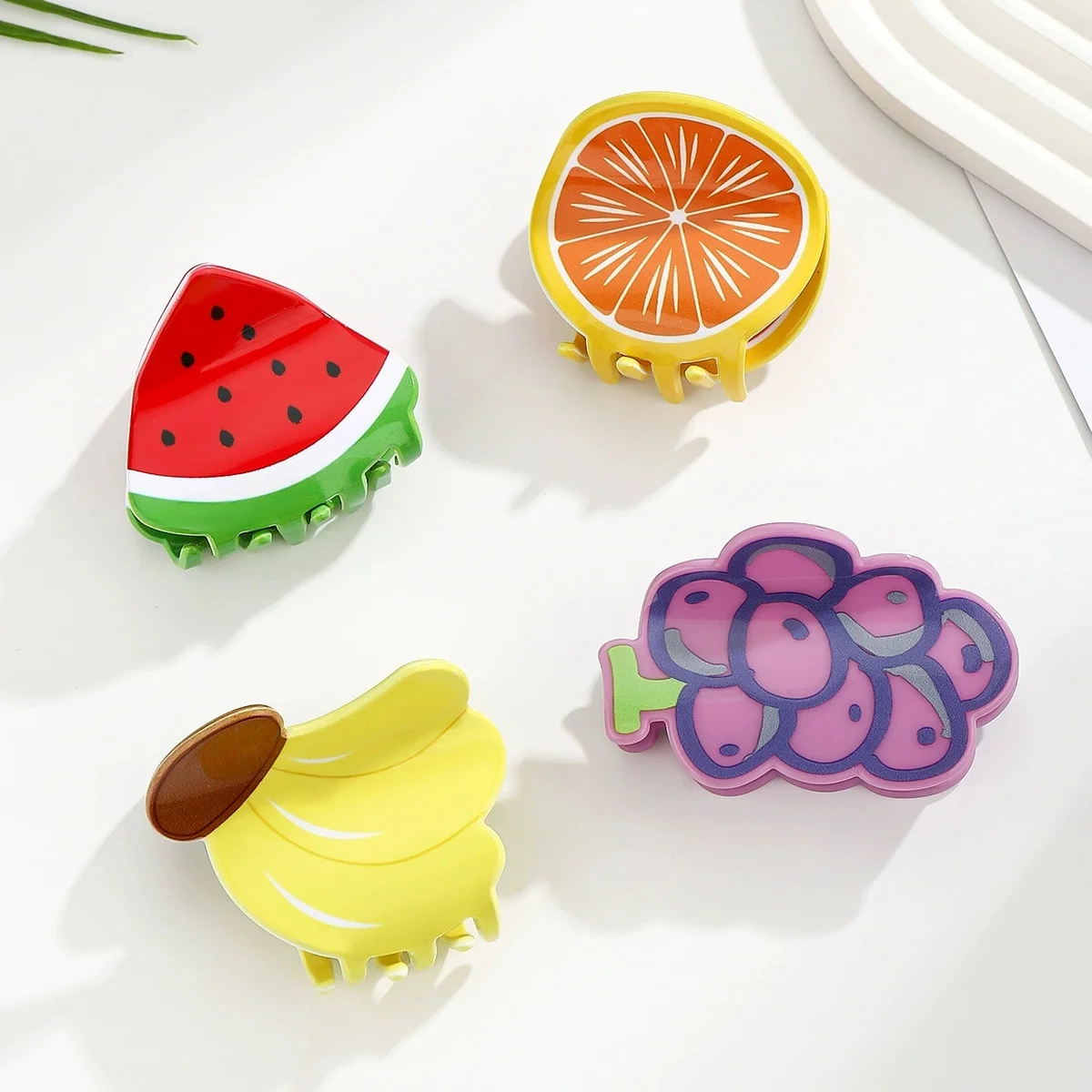 

Summer Fruit Series Hair Claw Colorful Acrylic Claw Clips Watermelon Banana Crab Hair Clips INS Hair Accessories for Women Girls