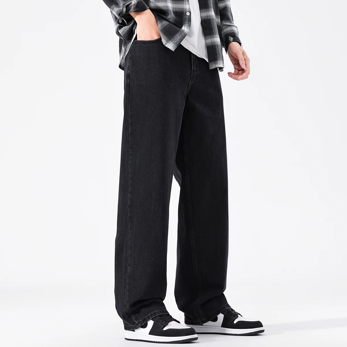 Jeans retrò neri da uomo 2025 autunno e inverno nuovi pantaloni casual di marca marea dritta allentata N Wash