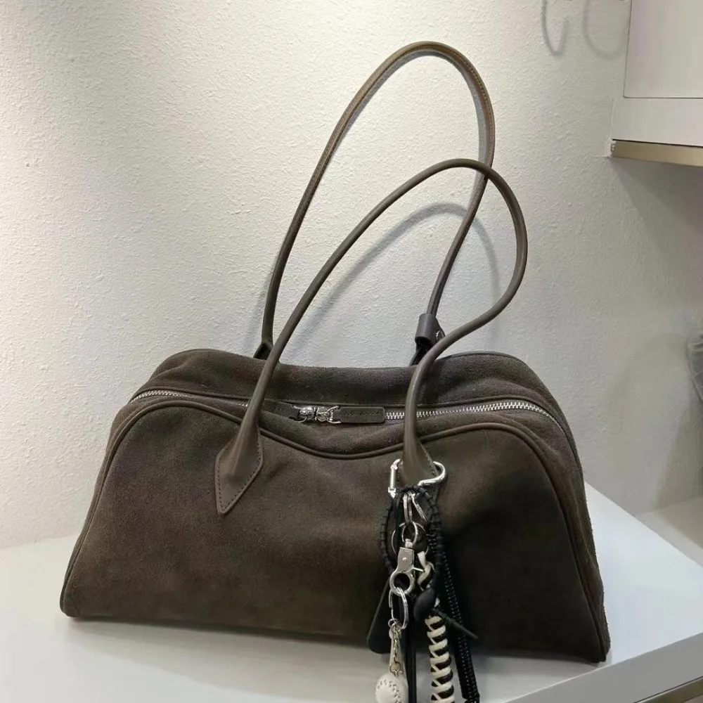 

Autumn and winter large-capacity suede tote shoulder bag high value minimalist style underarm fashion casual versatile