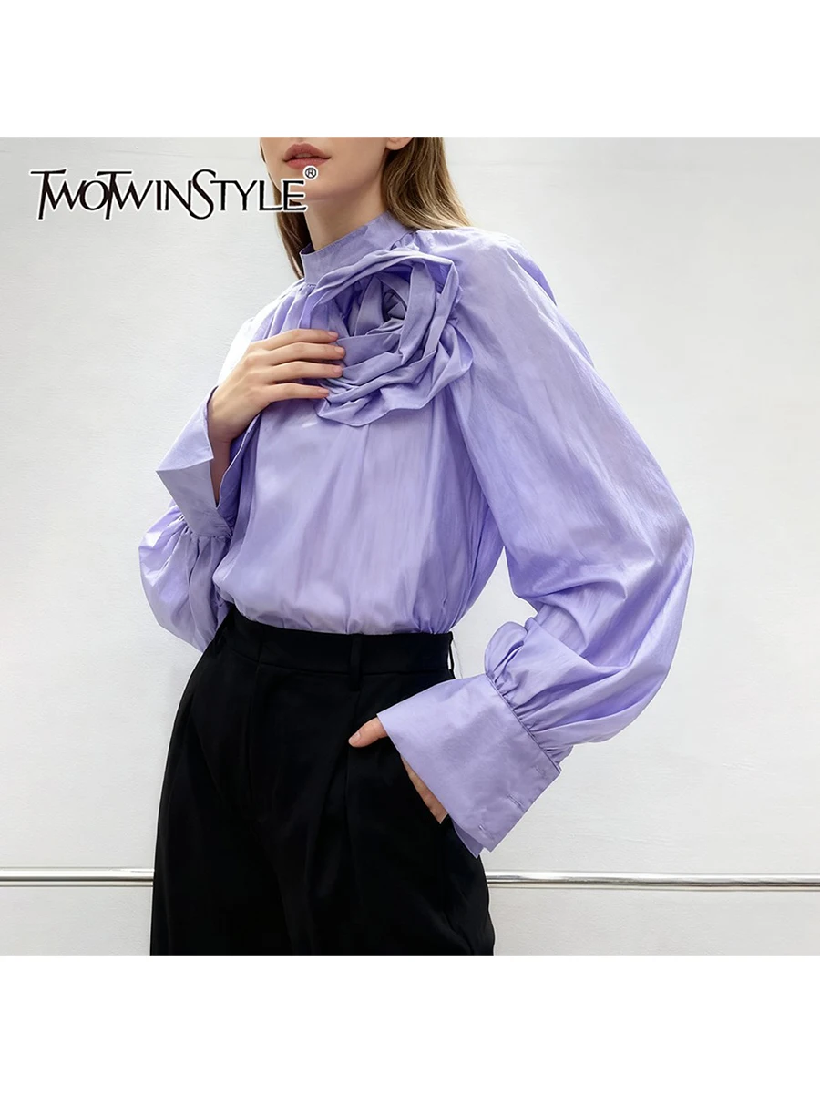 TWOTWINSTYLE Solid Spliced 3D Flower Basics Camicette per le donne Stand Neck Maniche lunghe Patchwork Shirring Camicetta casual Donna