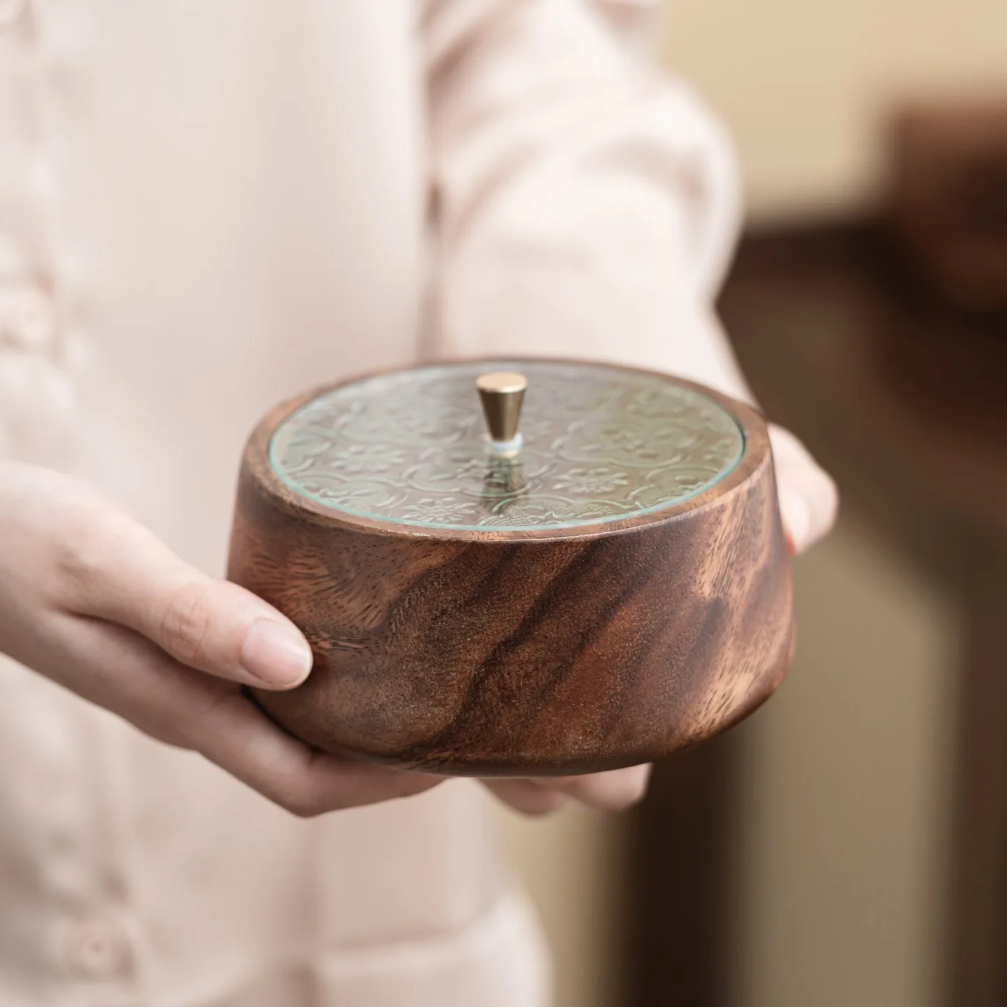 Wood Storage Jar Embossed Glass Lid Candy Nut Container Multi-Purpose Wooden Canister For Tea Snack Dried Fruit Home Kitchen
