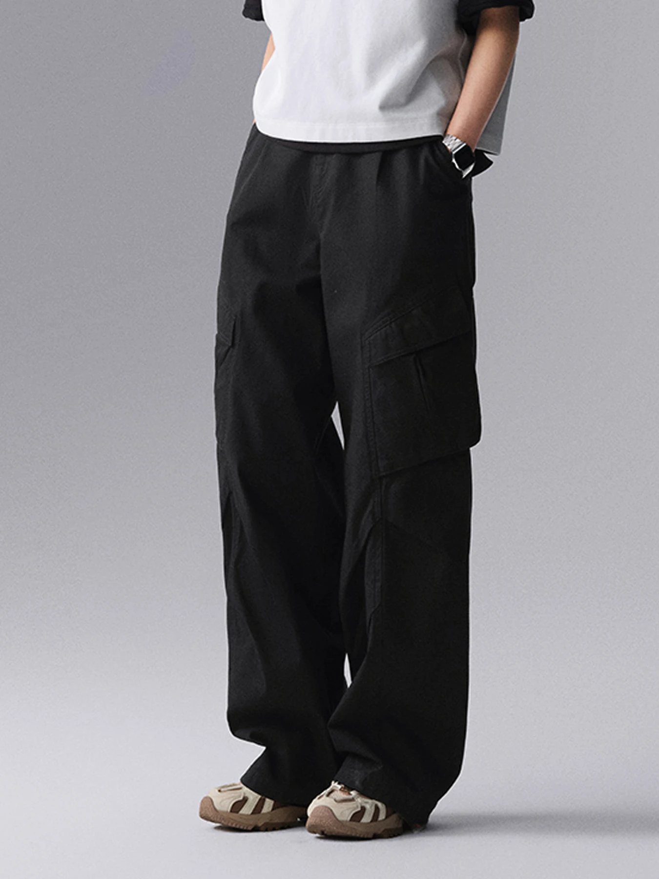 

American versatile casual workwear with large pockets, street dance, loose fitting, ankle binding, commuting straight leg pants,
