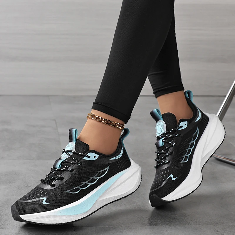 Neue atmungsaktive Damen-Sportschuhe aus Mesh, lässige Laufschuhe mit Stoßdämpfung, erhöhter Sohle, weicher Sohle, bequem, koreanischer Reise-S – Detail 3