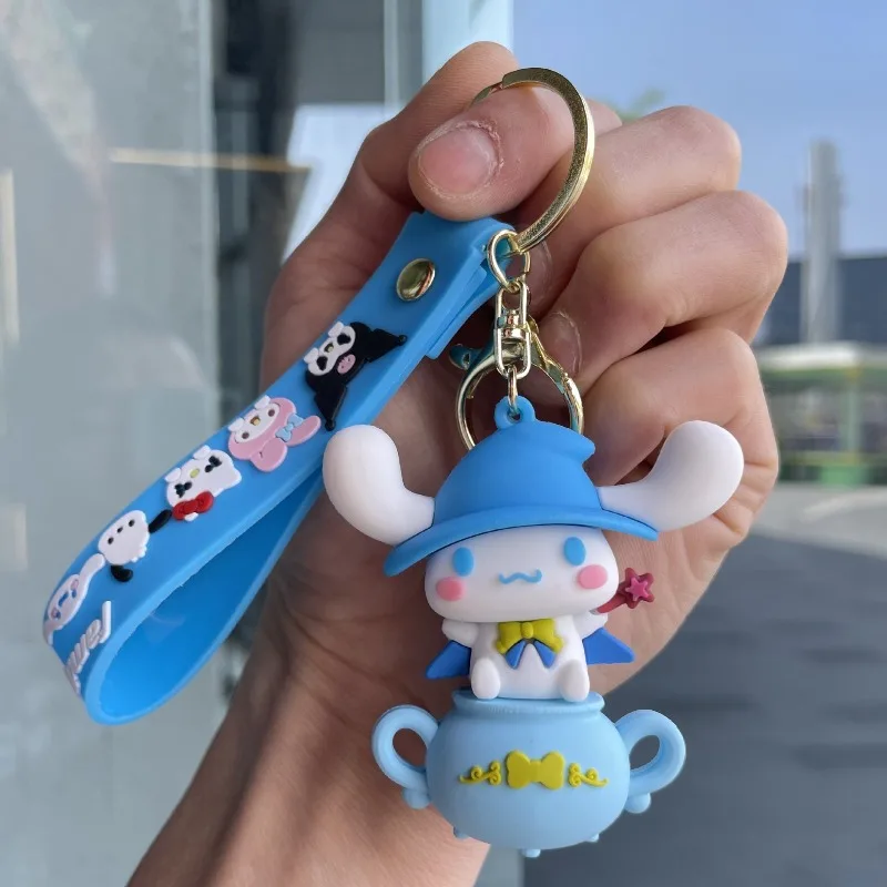 Dessin animé magique Kuromi poupée porte-clés grande oreille chien Anime sac à dos pendentif porte-clés Couple poupée voiture accessoire petit pendentif