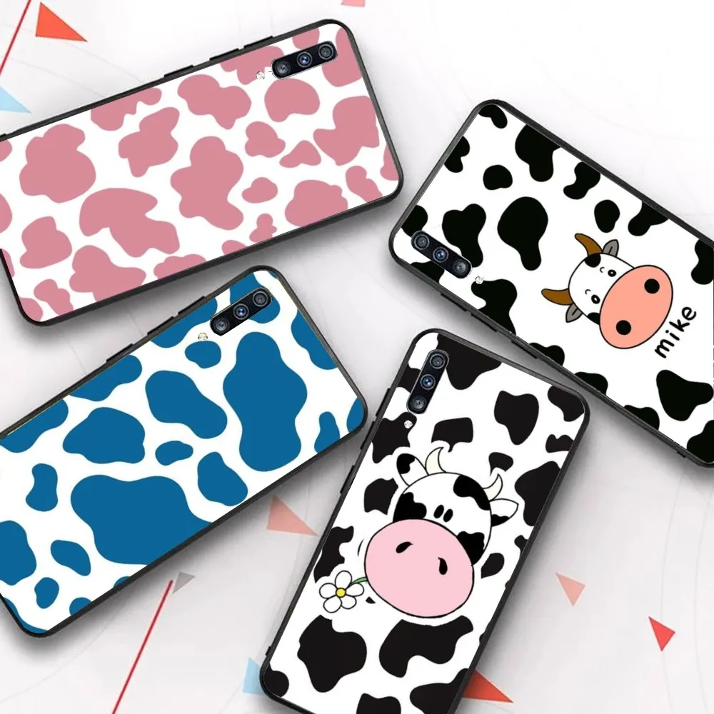 White Black Cow print Phone Case For Samsung A 10 11 12 13 20 21 22 30 31 32 40 51 52 53 70 71 72 73 91 13 shell