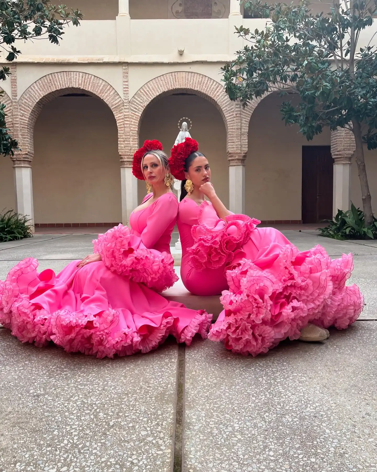 New Arrival hiszpańskie suknie balowe gorący różowy Stretch syrenka sukienka na formalną okazję hiszpańskie kobiety wzburzyć suknie wieczorowe 2025