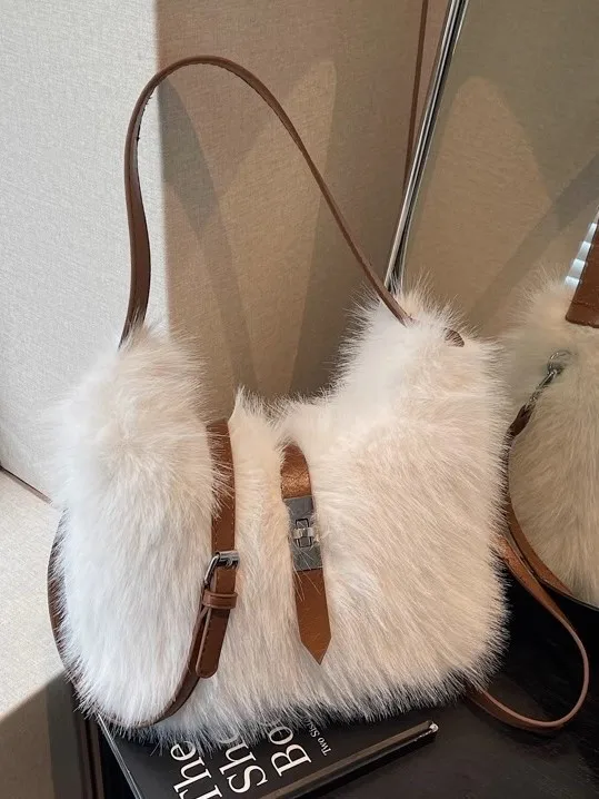 

Givenivan Large Capaci Furry Tote Bag Women's 2026 New Versatile Commuter Single oulder Bag Cotton Youth Mobile Phone Bag