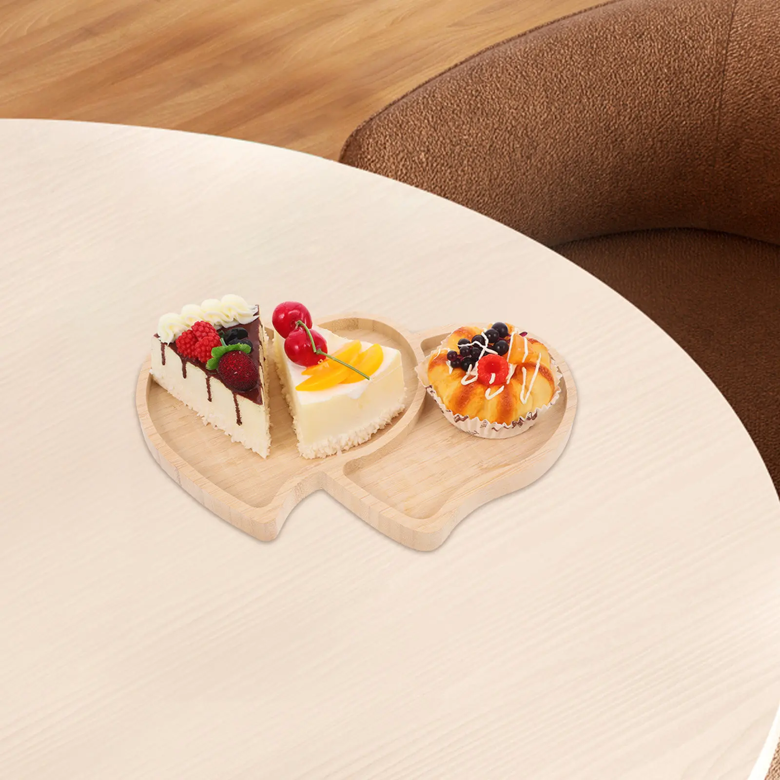 Heart Shaped Bamboo Platter Wood Serving Tray for Cake Candy Jewelry Fruit Bread Salad Valentine Dinner Romantic Gift