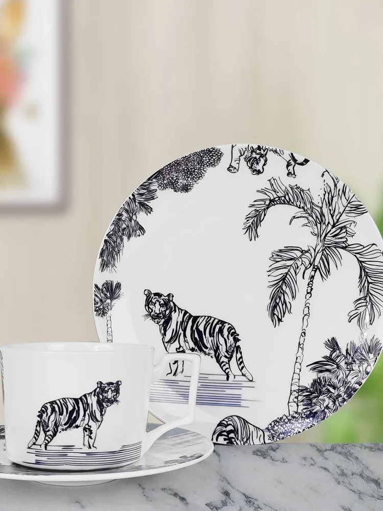 High Grade Bone Porcelain Dinner Set Plates and Dishes Black and White Jungle Tiger Ceramic Plate