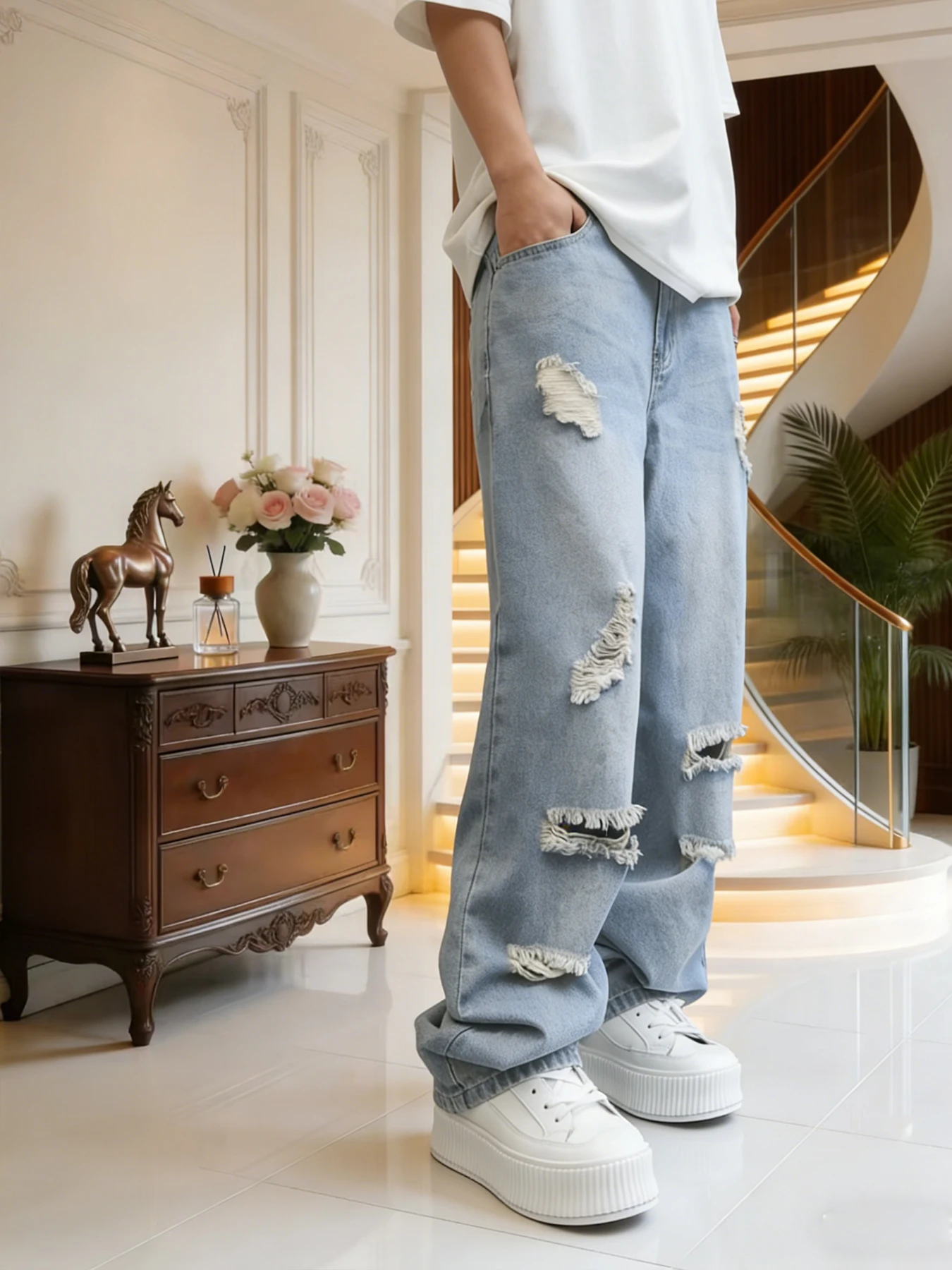 

Мужские джинсы в американском уличном стиле, больших размеров, с рваными элементами, свободного кроя, широкие, модные, универсальные, длинные брюки.