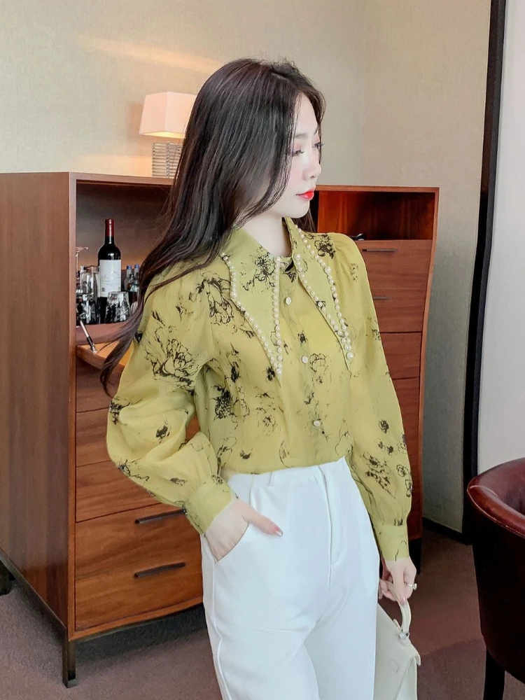 

Autumn Women Fashion Long Sleeve Floral Print Blouse Heavy Bearded Point Collar Loose Fit Chiffon Shirt Designer Style