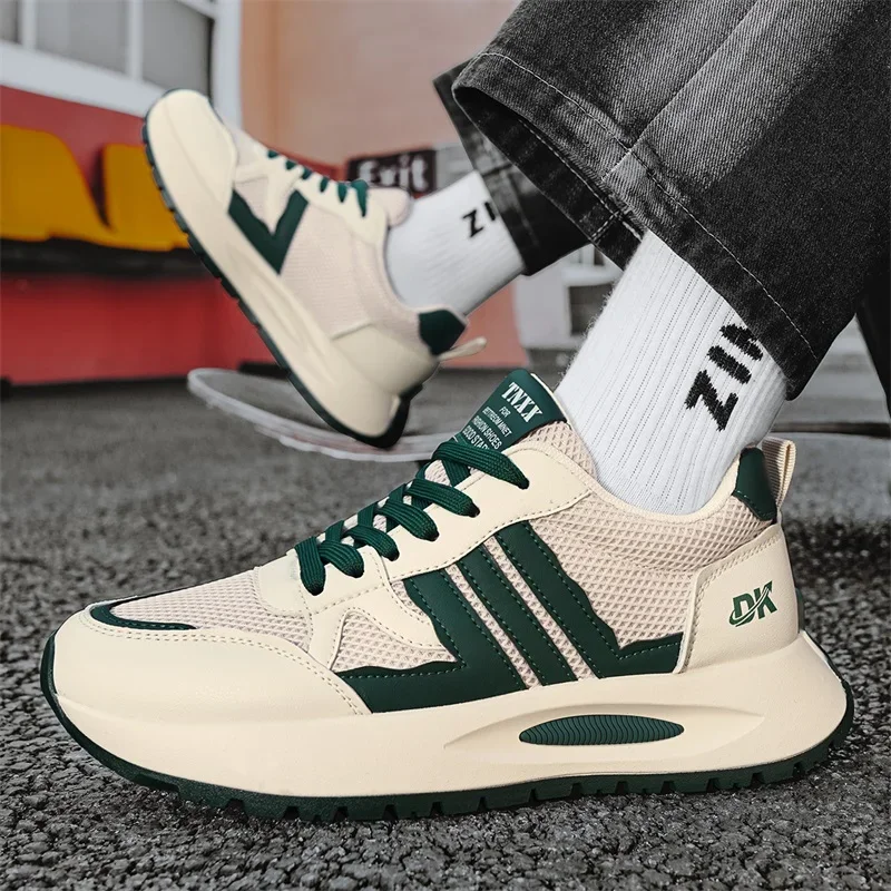 Nieuwe Casual Sport Mans Sneakers Heren Ademende Schoenen Voor Heren Zacht Comfortabel Wandelen Studenten Platform Mode Mannen Sneaker