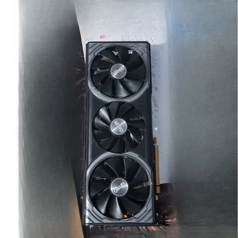 

RX VEGA 56 8G Super Platinum Edition Fully Functional with LED Cooling Efficient