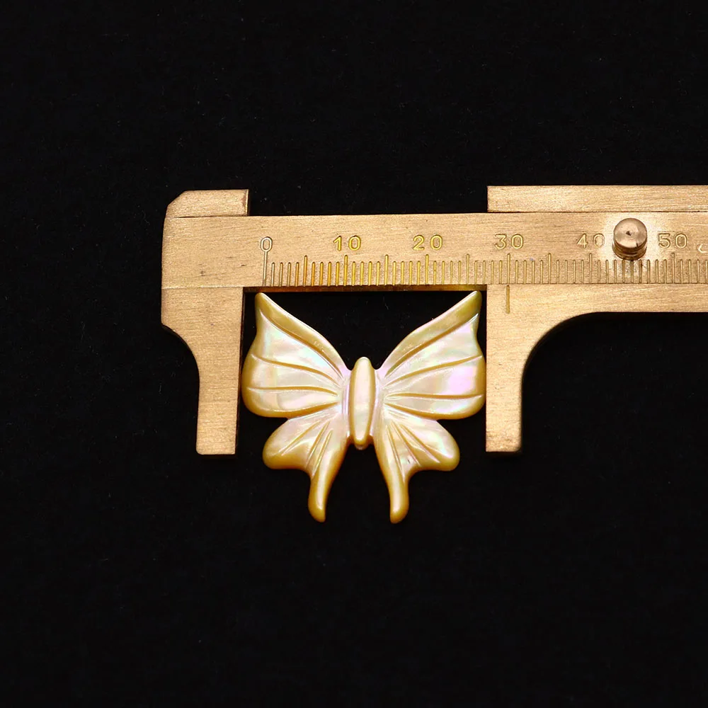 30x30mm Yellow Natural Shell Beads Butterfly Shape Carved Crafts Loose Beads for DIY Jewelry Making Necklace Accessories Gifts