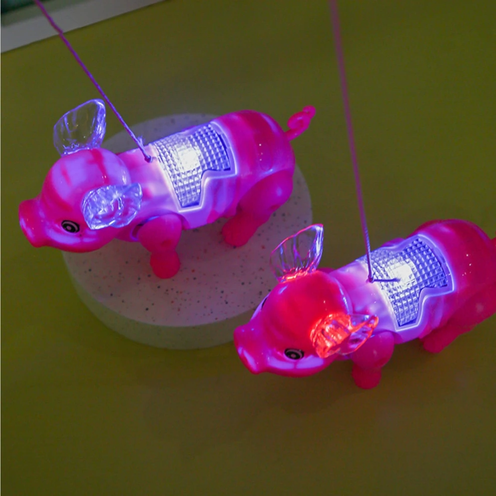 قطعة واحدة من ألعاب خنزير المشي الكهربائية المثيرة للاهتمام، ألعاب إلكترونية ممتعة للأطفال مع أضواء وموسيقى، ألعاب هدايا للأطفال