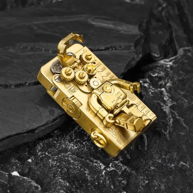 

Brass Kerosen Lighter Mechanical Bear Gear Linkage Pops Up Retro Punk Handmade Creative Trend Personalized Gift Giveaway