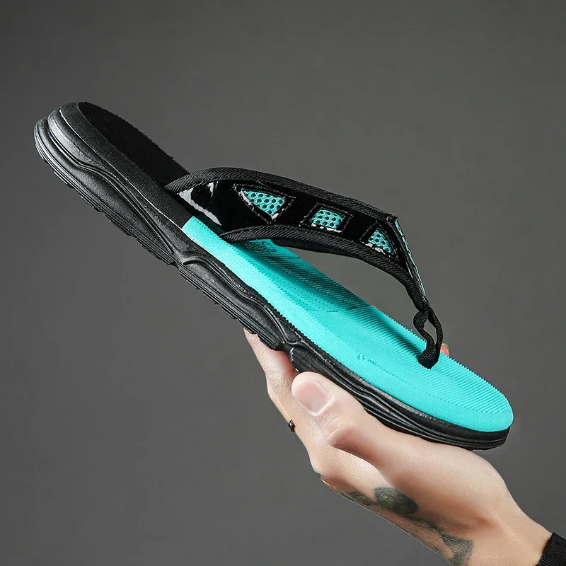 ELUVA Men’s Sandals Non Slip Beach Shoes Summer Comfortable Outdoor Slippers Lightweight Breathable Soft Bottom Fashion Sandals