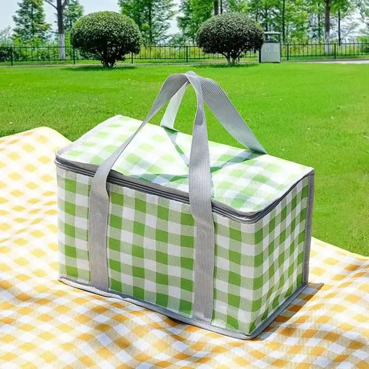Luxury picnic decoration hand-delivered flower basket with food for sale Wicker table cover Dabai primary import and export