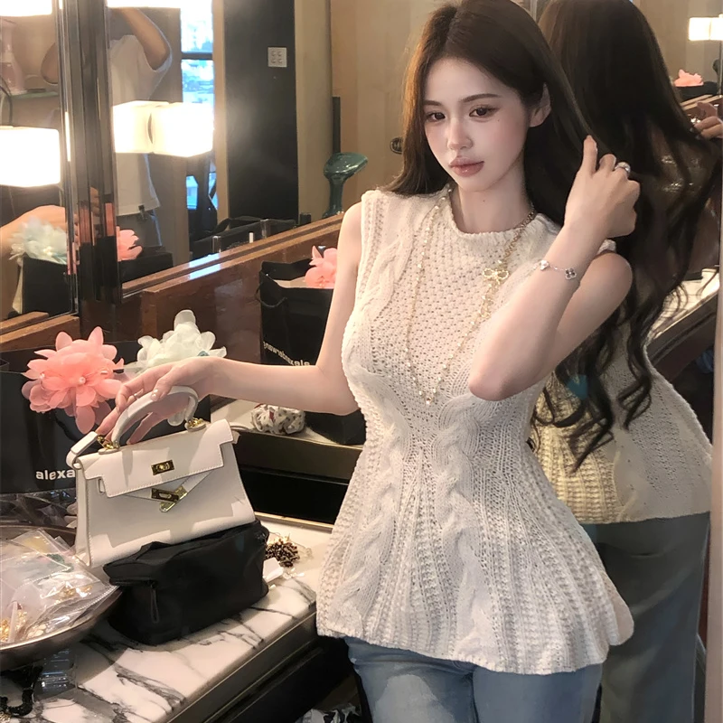 

Korean Elegant Twist Knit Sweater Sleeveless Vest Spring Bottoming Knitwears Sexy Hollow Out Peplum Vest Tops Ladies Sweaters