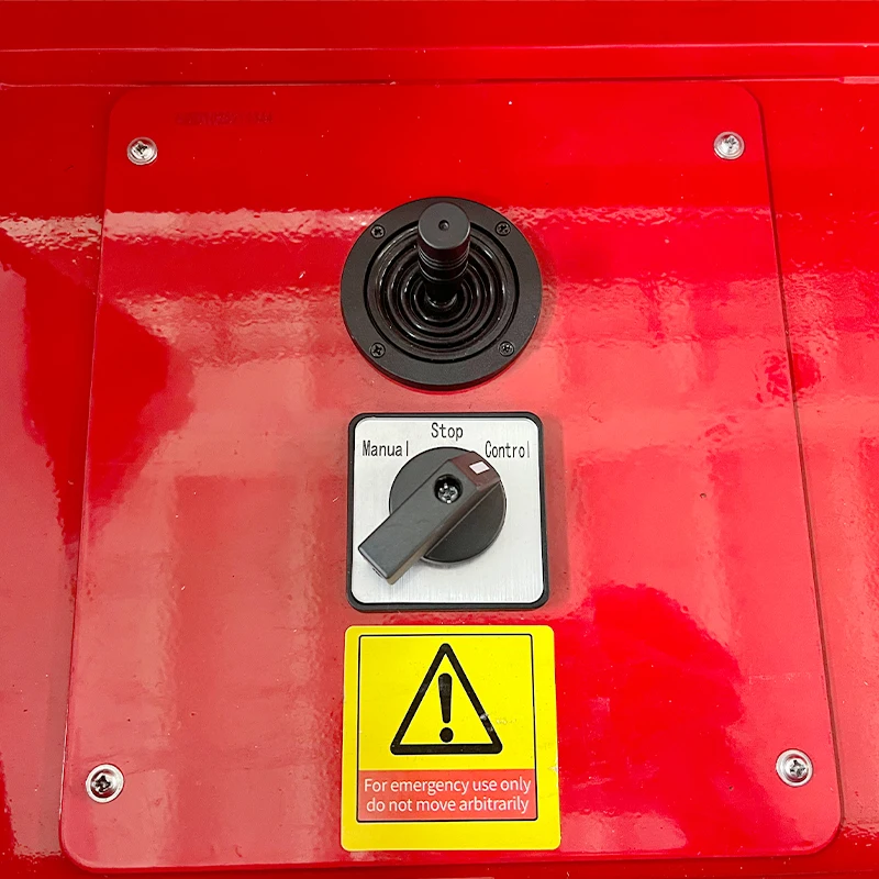 Cortadora de césped personalizada con barra horizontal, motor de cuatro tiempos de alta potencia, adecuada para agricultura, silvicultura y deshierbe.
