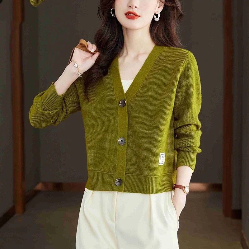 

Весенне-осенняя новая женская одежда, свитер, пальто с v-образным вырезом, однотонные пуговицы, корейский модный повседневный вязаный кардиган с длинными рукавами, топы