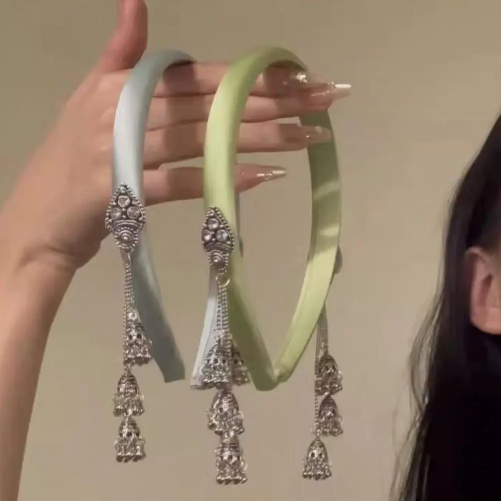 مزاجه الساتان شرابة جرس رباط شعر كريستال أنيق العرقية نمط الشعر هوب عقد بحلية متدلية على شكل فراشة اللؤلؤ عقال الديكور #2