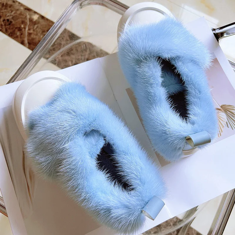 2023 Autumn New Women\'s Flat Shoes Luxury Mink Hair Fashion Design Sense Outdoor Sports Shoes Casual Soft Soled Home Shoes